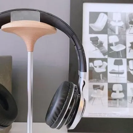 Jim Headphone Stand