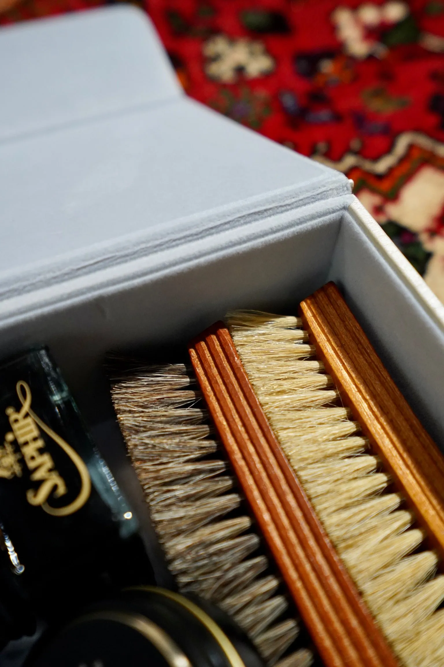 STORAGE BOX